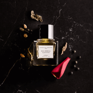 ¿Perfumes rellenables? Velvet Iris, cuando aroma y sustentabilidad se unen.